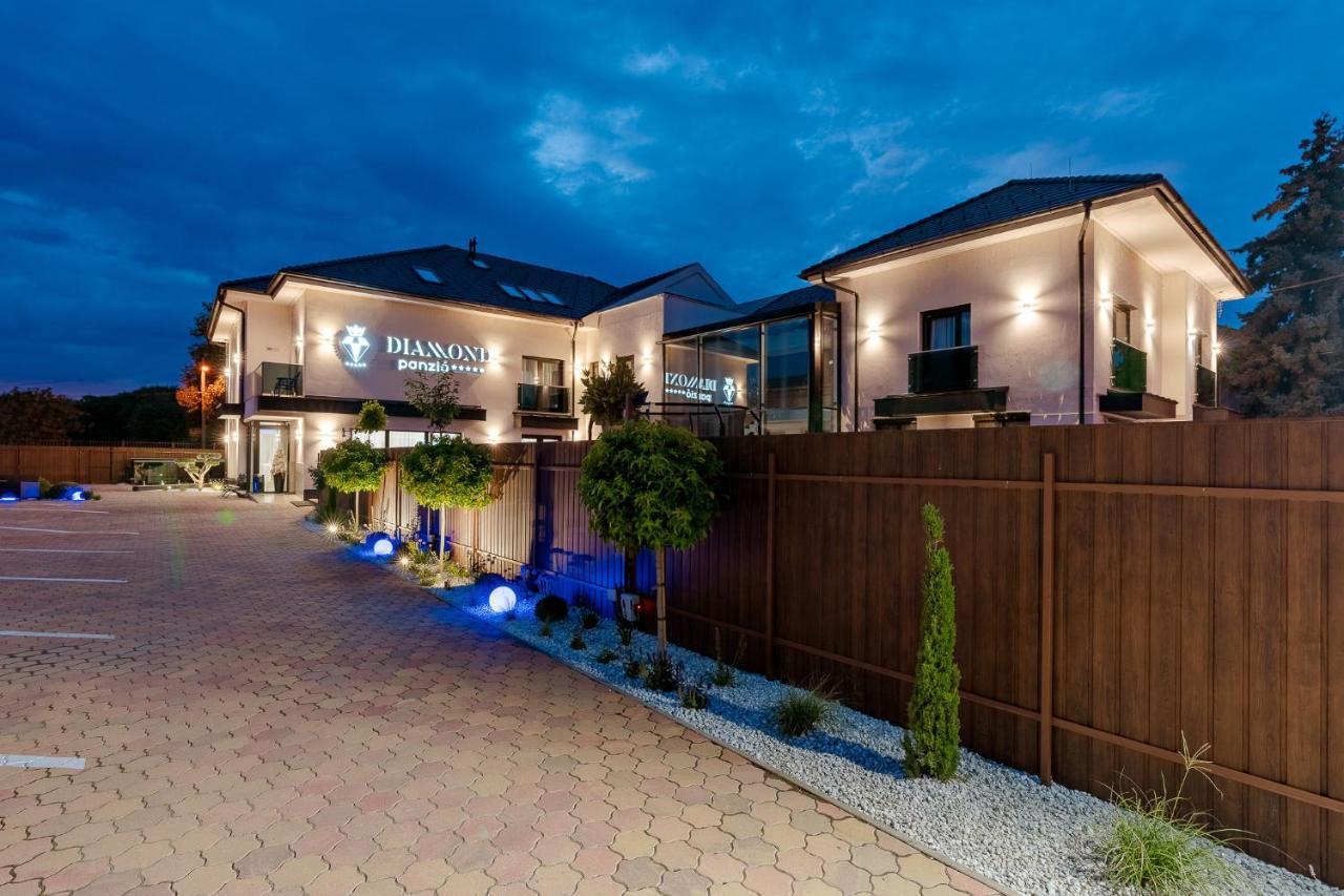 Diamond Panzio Bed & Breakfast Hajdúszoboszló Dış mekan fotoğraf