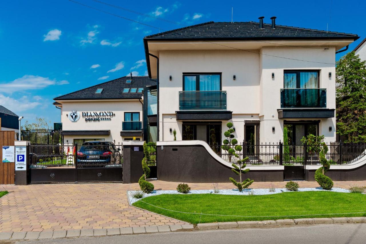 Diamond Panzio Bed & Breakfast Hajdúszoboszló Dış mekan fotoğraf