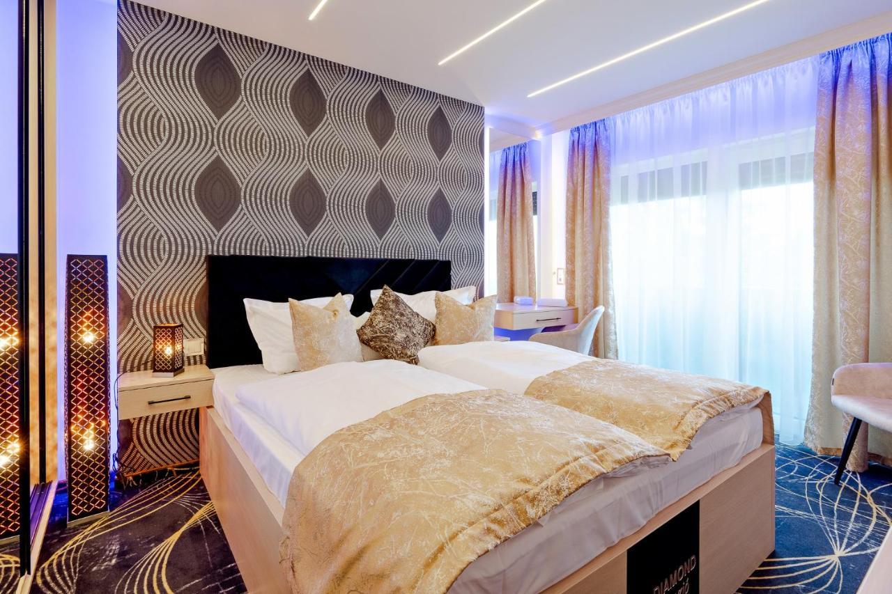 Diamond Panzio Bed & Breakfast Hajdúszoboszló Dış mekan fotoğraf