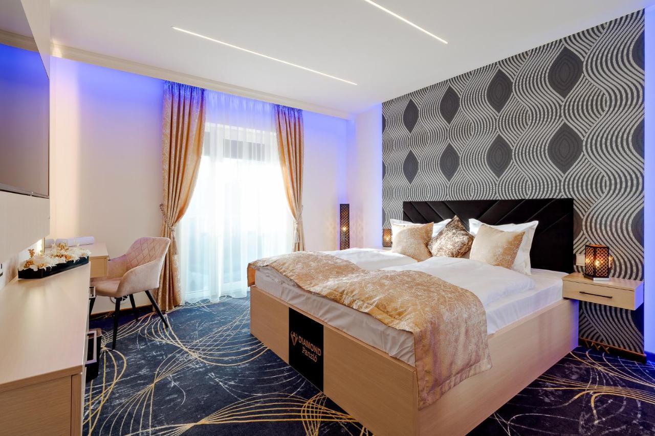 Diamond Panzio Bed & Breakfast Hajdúszoboszló Dış mekan fotoğraf