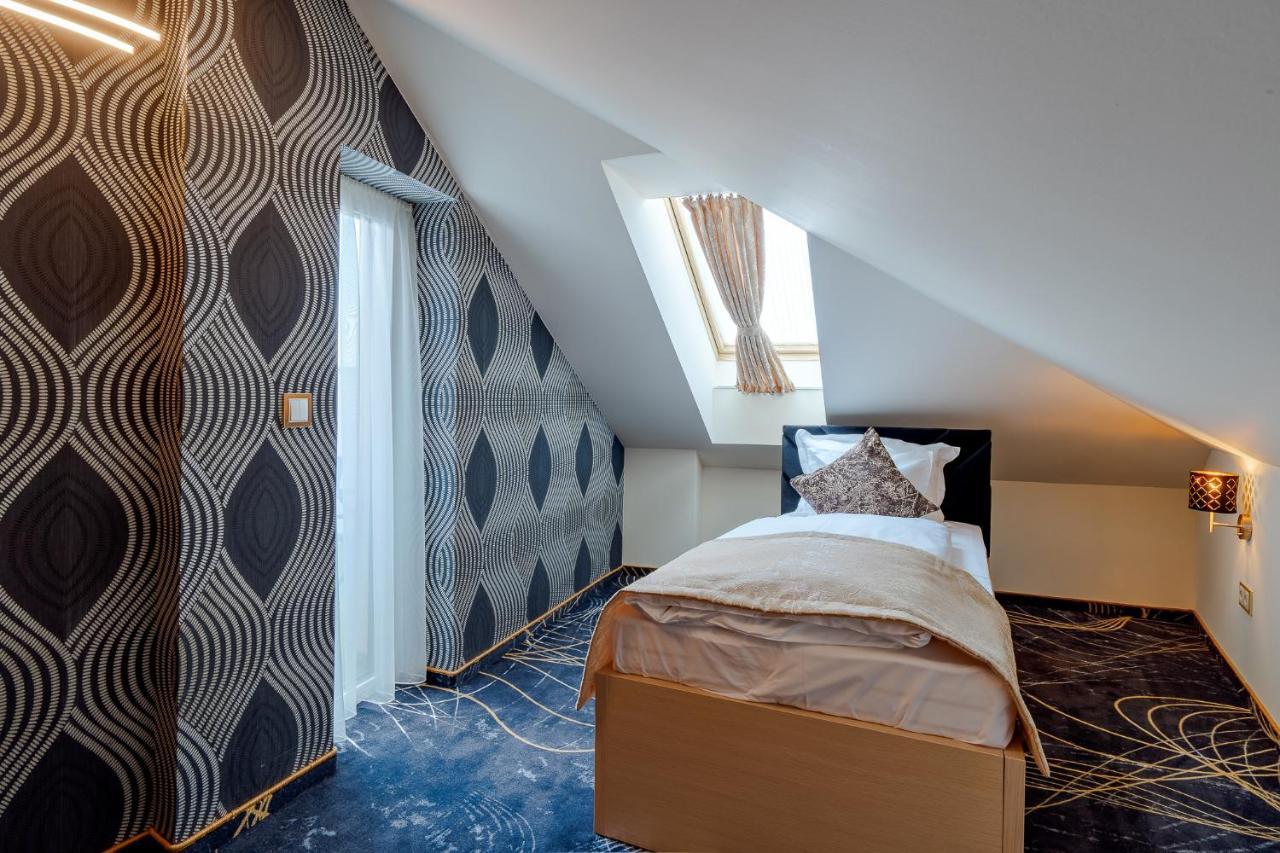 Diamond Panzio Bed & Breakfast Hajdúszoboszló Dış mekan fotoğraf