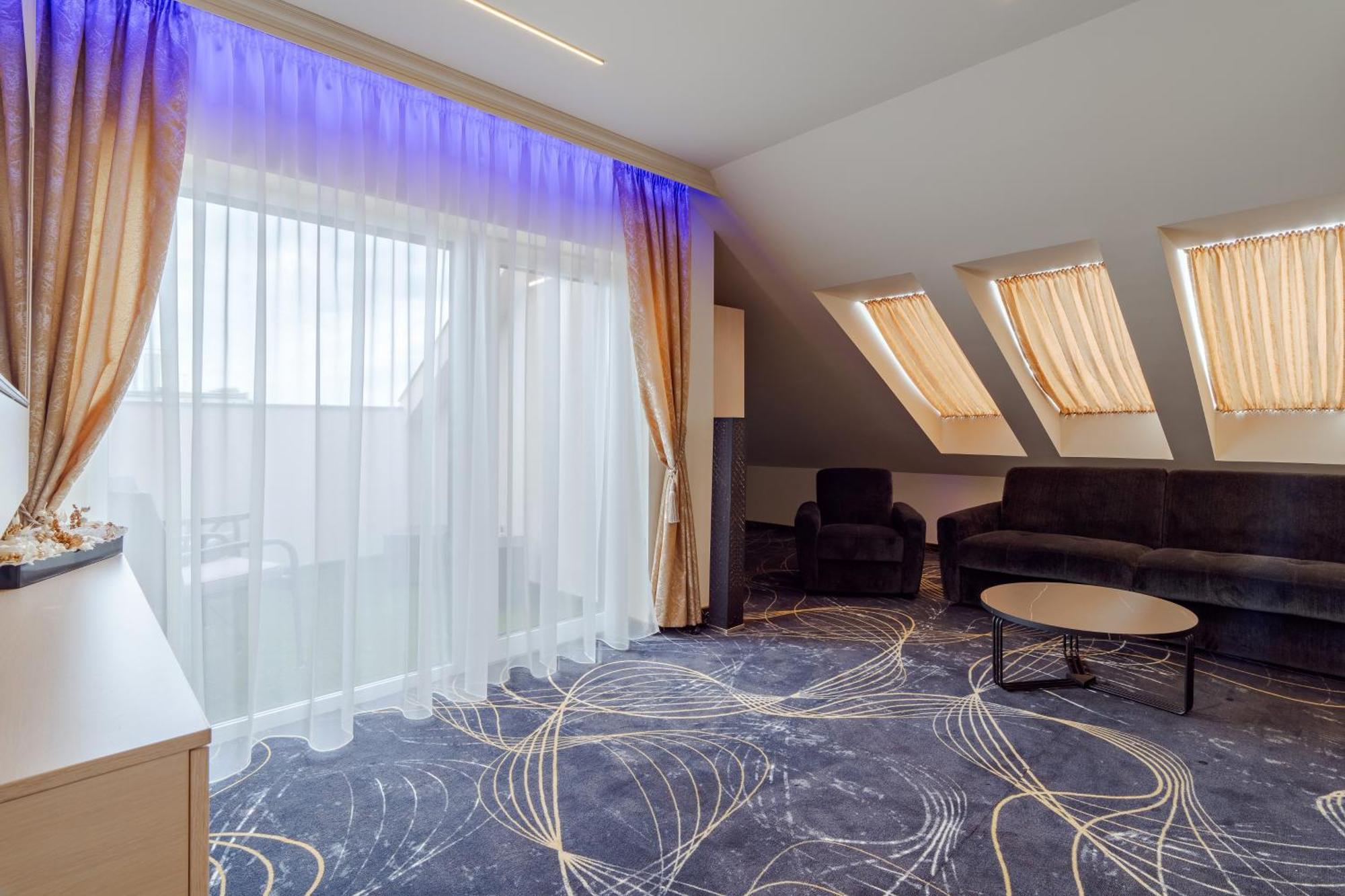 Diamond Panzio Bed & Breakfast Hajdúszoboszló Dış mekan fotoğraf