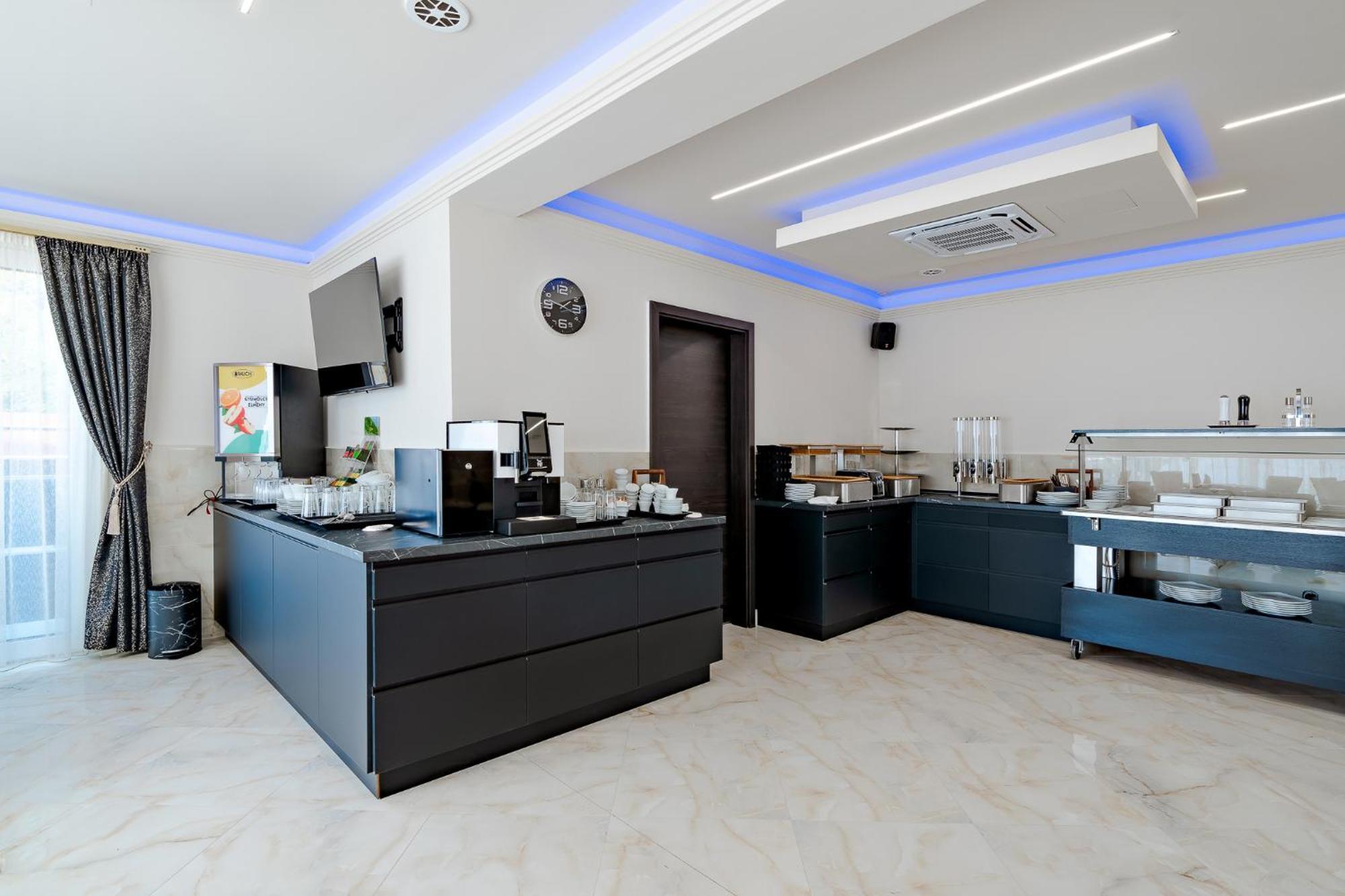 Diamond Panzio Bed & Breakfast Hajdúszoboszló Dış mekan fotoğraf